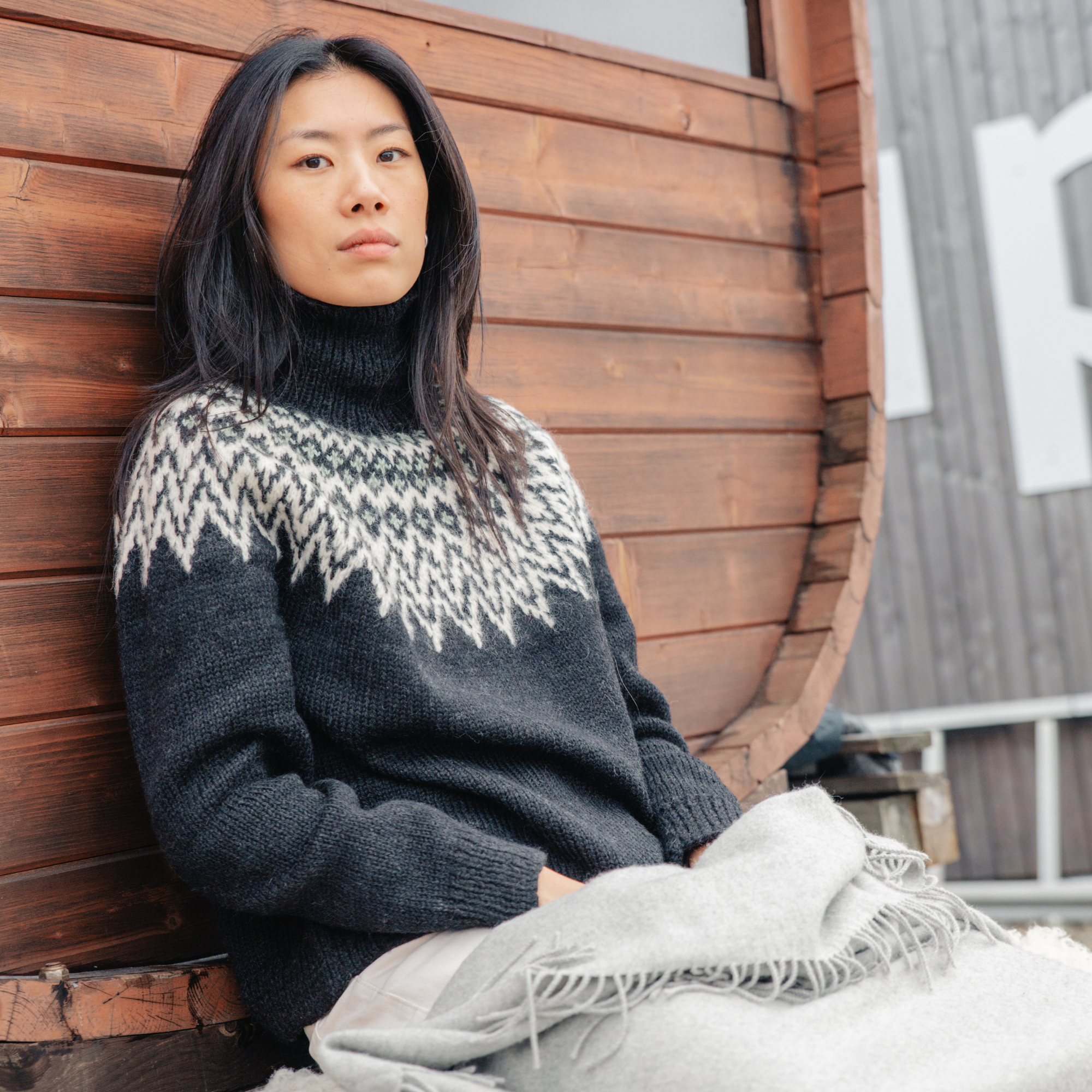 Fuza Wool - Pull Che Che col roulé laine mérinos, tricoté main