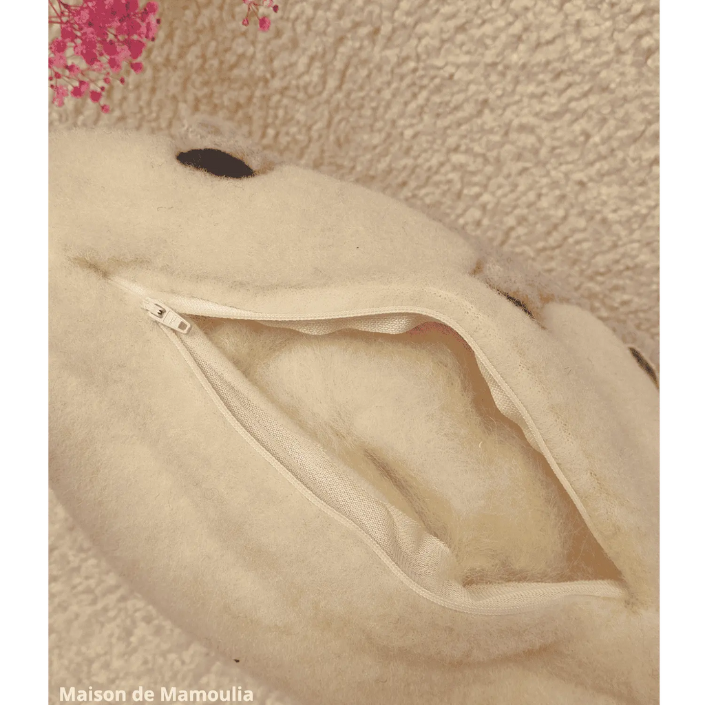 Coussin avec mouton - pure laine 40x40 cm - Maison de Mamoulia