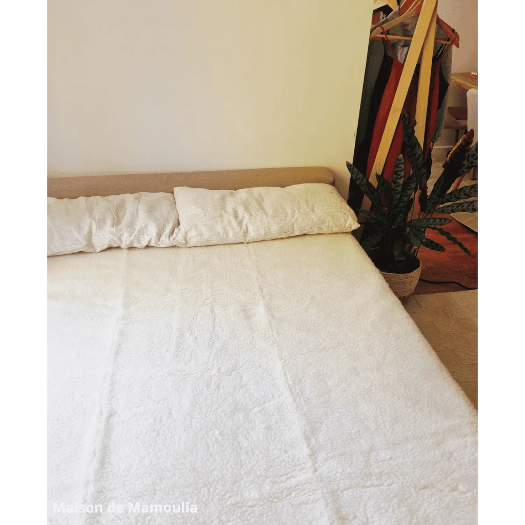 Drap de lit en laine écrue sur trame coton - Maison de Mamoulia Maison de Mamoulia