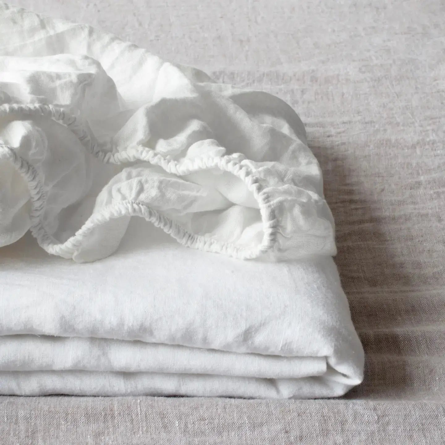 Linen Tales - Fitted sheet in pure washed linen
