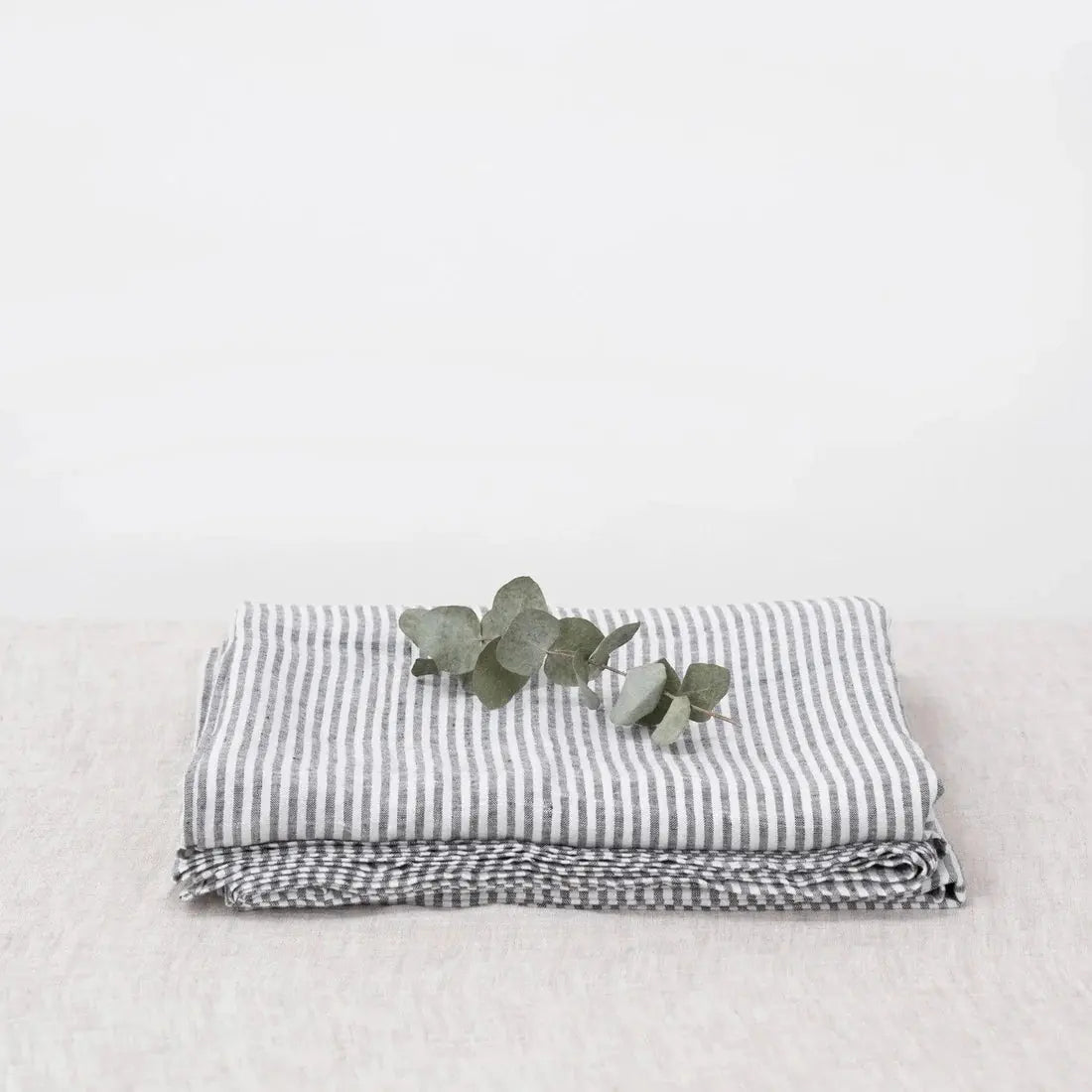 Linen Tales - Pure washed linen flat sheet