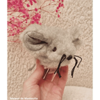 Petite Souris - pure laine 13 cm - Maison de Mamoulia Maison de Mamoulia