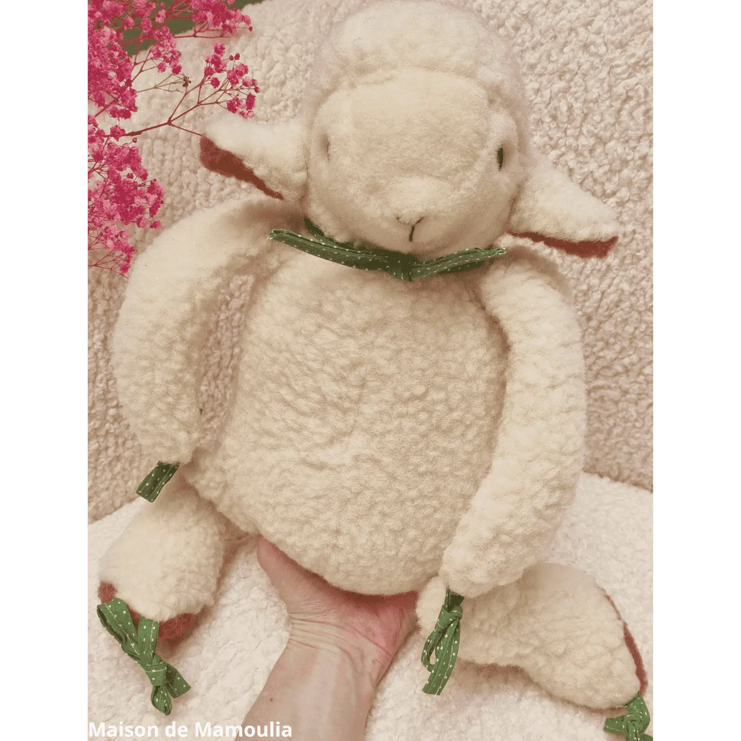 Doudou Mouton avec sa couverture pure laine - Maison de Mamoulia