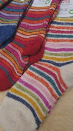 Hirsch Natur - Chaussettes Arc-en-ciel "bouclette" enfant – 100 % laine