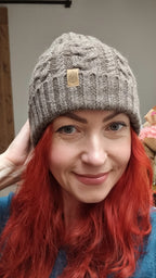 Ivanhoe - Pure wool Cable Beanie