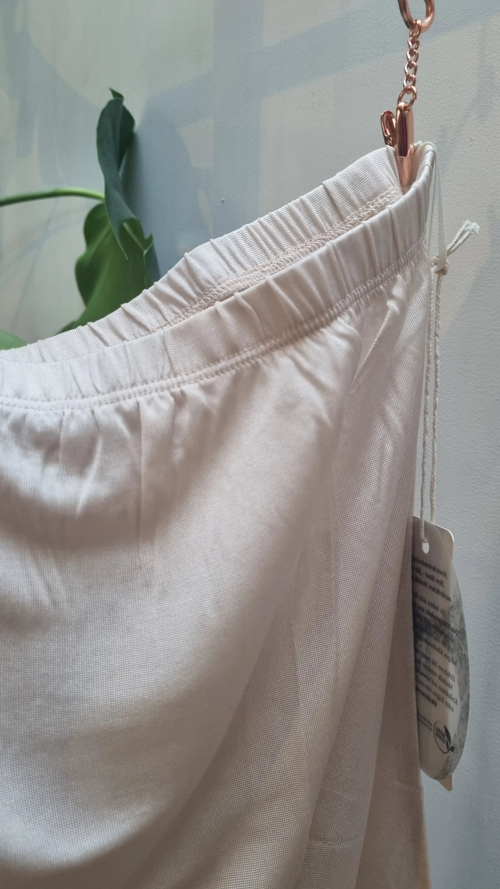 sous-jupe-pure-soie-femme-kokonzwo-maisondemamoulia-blanc-ecru