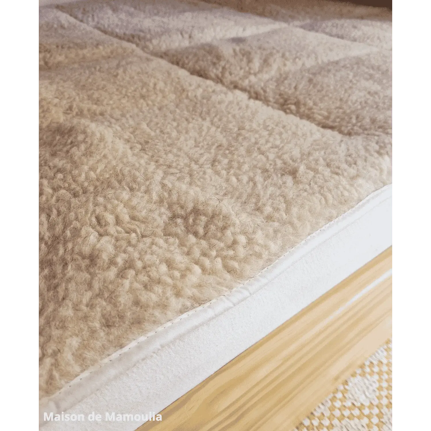 Surmatelas double face, laine de mouton de Cobourg - Maison de Mamoulia Maison de Mamoulia