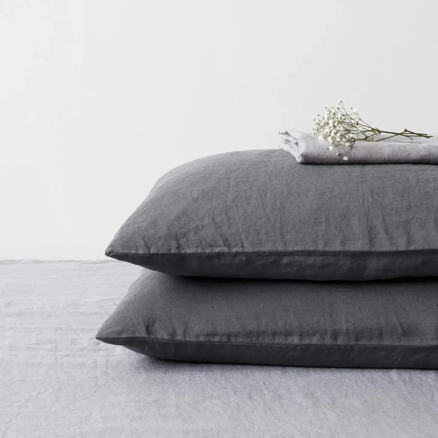 Linen Tales - Pure washed linen pillowcase